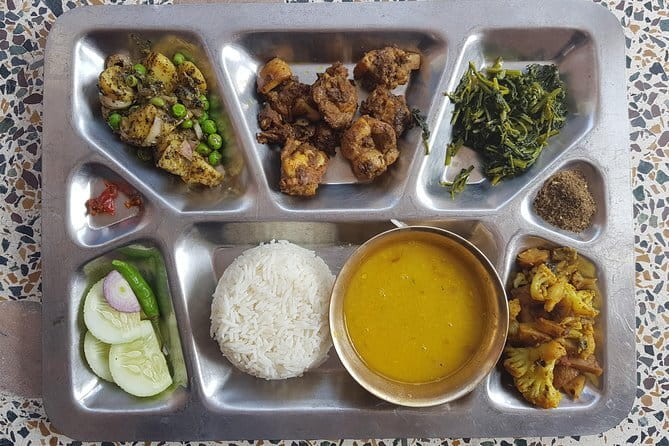 Kathmandu Food Crawl & Market Tour - Crafts, traditions, and how the tour turns food into culture