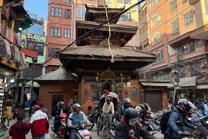Kathmandu Food & Drink and Shopping Rickshaw Tour - Why this Kathmandu food and rickshaw combo works