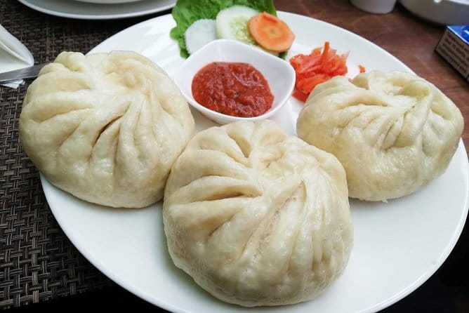 Kathmandu Food & Drink and Shopping Rickshaw Tour - Asan: market food logic and snack pacing