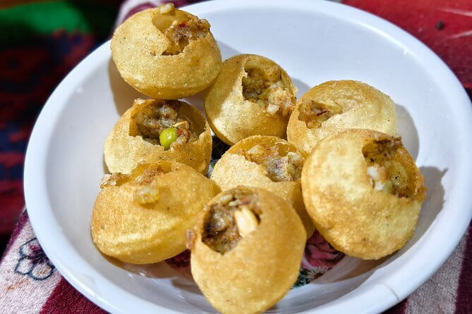 Kathmandu Food & Drink and Shopping Rickshaw Tour - Chhetrapati: older streets, culture through food, and shopping time