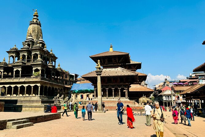 Kathmandu: Full Day Top 4 UNESCO Tour with Lunch - Private/Group - Stop 1: Swayambhunath Monkey Temple, Views, and a Short Visit That Works