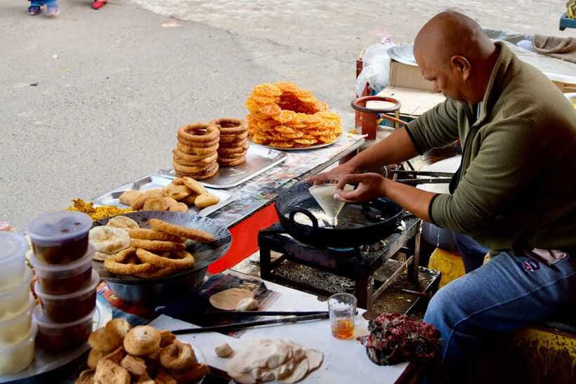 Kathmandu: Guided Food/ Drink Tasting walking Tour in Thamel - Newari specialties you should actually look for: bara and choila