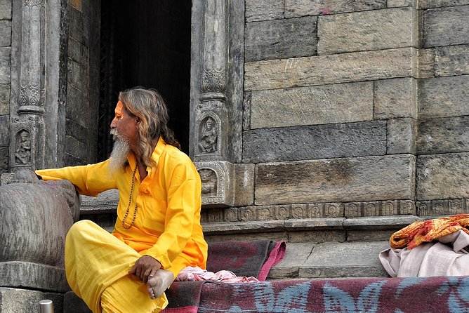 Kathmandu Guided Tour - Boudhanath Stupa: five elements in stone and the rhythm of clockwise circling