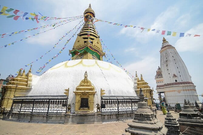 Kathmandu Heritage Tour (Full Day) - Pashupati and Boudha: two different ways to see faith