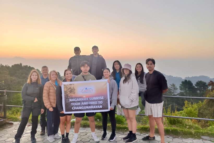Kathmandu: Nagarkot Sunrise & Hike with Lunch -Private/Group - Kathmandu to Nagarkot in an Electric Car, with Pickup That Keeps You From Guessing