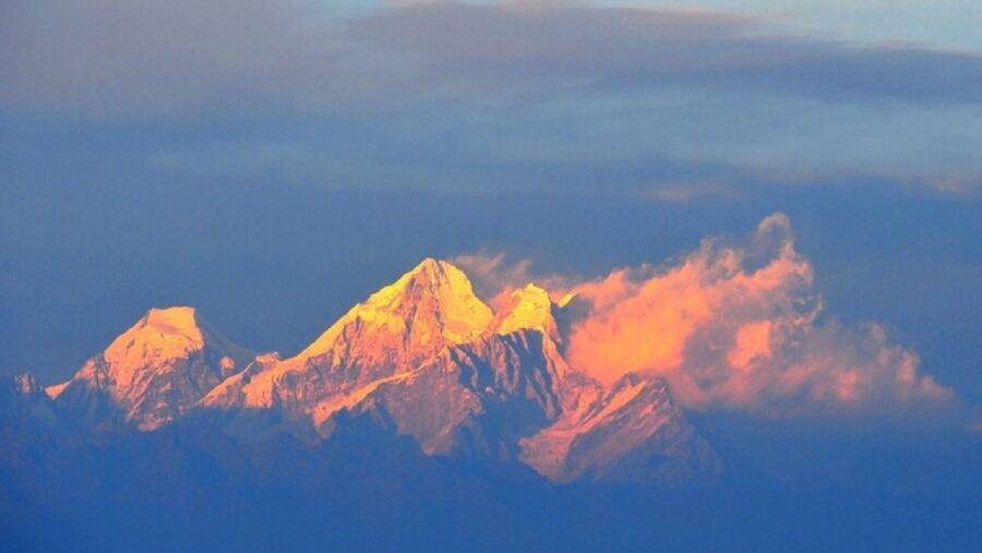 Kathmandu: Nagarkot Sunrise, Mt. Everest Himalayas View Tour - The guide component: what you gain beyond a photo