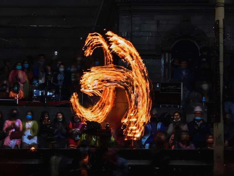 Kathmandu: Pashupatinath Aarati & Cremation Evening Tour - Getting there: private transport plus a clear meet-up plan