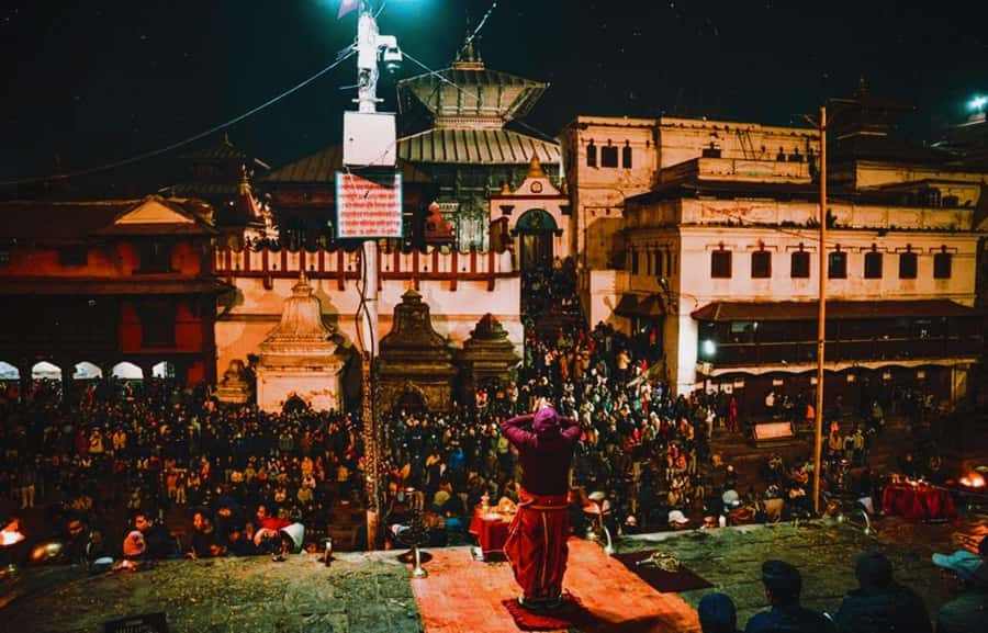 Kathmandu: Pashupatinath Aarati & Cremation Evening Tour - The UNESCO temple complex: what your guide helps you connect