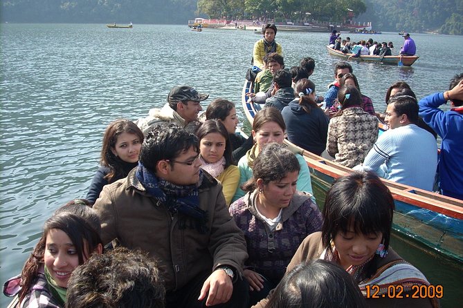 Kathmandu - Pokhara - Chitwan - 08 Days(KATHMANDU VALLEY- POKHARA -CHITWAN ) - Chitwan Arrival: Welcome Drink, Briefing, and Tharu Dance