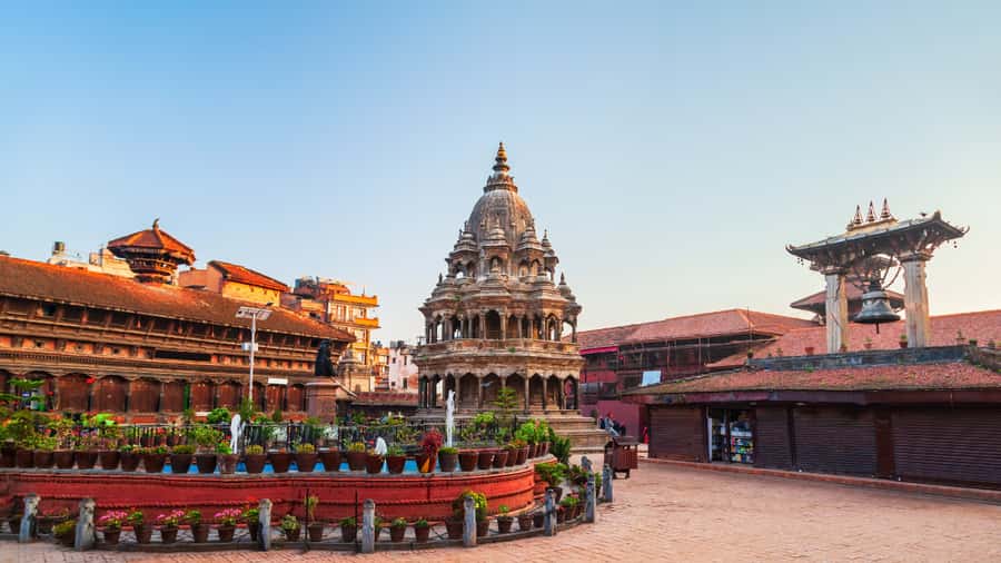 Kathmandu: Private Patan and Bhaktapur Sightseeing Tour - Heading to Bhaktapur: a 12 km change in atmosphere