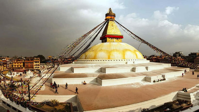 Kathmandu: Private UNESCO World Heritage Site Tour - Swayambhunath and the Monkey Temple scene