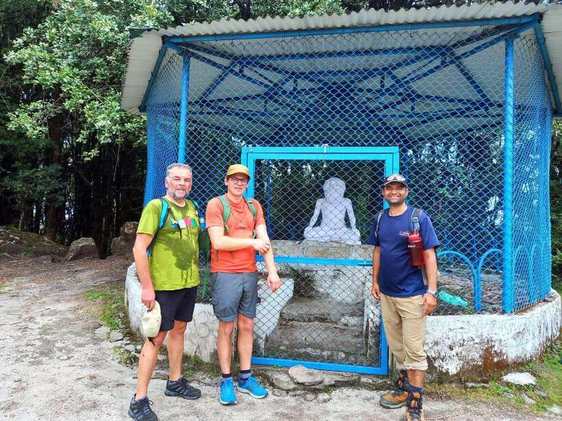 Kathmandu: Shivapuri Day Hike with Lunch - Baghdwar stop: a quick spiritual landmark on the climb