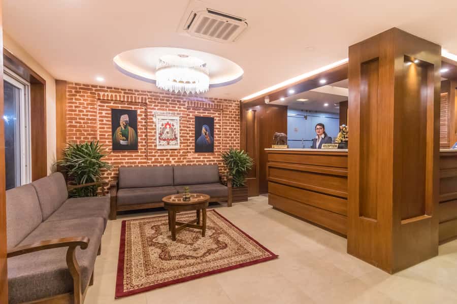 Kathmandu: Spa Package with Massage, Facial and Bath - Sauna, steam, and jacuzzi access: how to use the bath package wisely