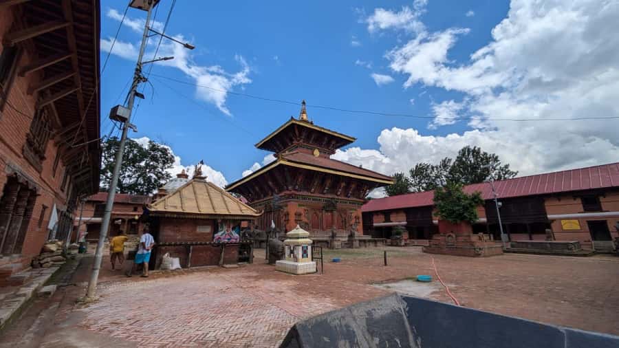 Kathmandu: UNESCO Heritage Day Tour with Private Guide - Boudhanath Stupa, huge scale, calm mood, and a crafts market