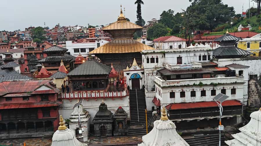 Kathmandu: UNESCO Heritage Site Private & Guided Tour - Bhaktapur Durbar Square: Preserved Medieval Royal Heritage