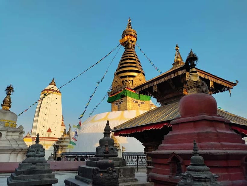 Kathmandu UNESCO Heritage Tour with Local Food Tasting - Kathmandu Durbar Square: UNESCO temples and a Living Goddess moment