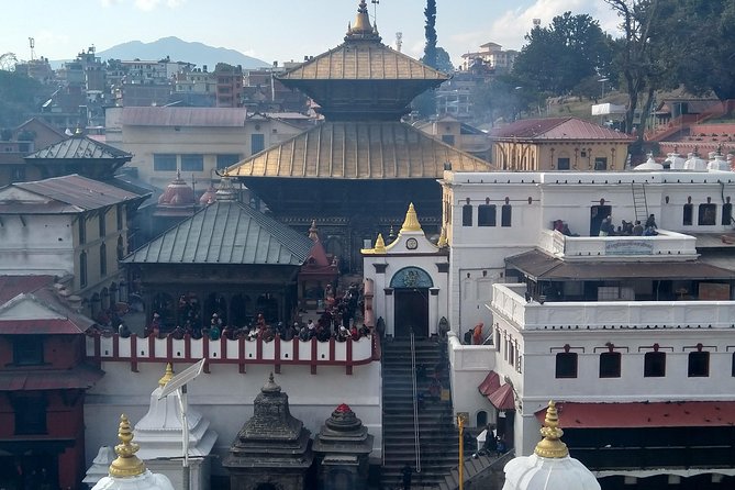Kathmandu World Heritage Sites Tour Sightseeing - A private UNESCO route that links Hindu and Buddhist Kathmandu