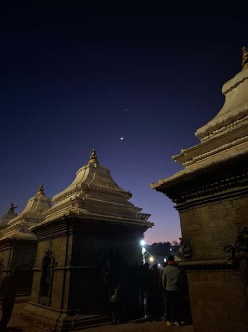 Katmandu: Pashupatinath Open Cremation & Evening Aarati - Why Pashupatinath’s open cremations and Shiva Aarati hit so hard