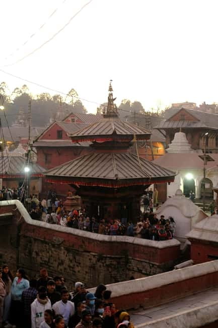 Katmandu: Pashupatinath Open Cremation & Evening Aarati - Vehicle, language, and comfort considerations before you commit