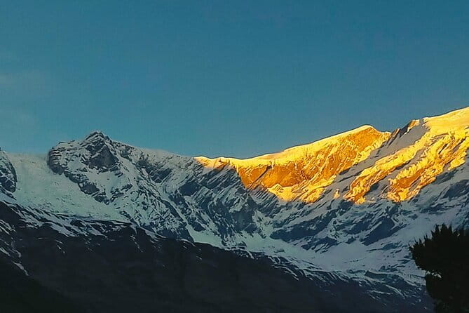Manaslu Circuit Trek to the Beauty of 8th Highest Mountain - Meals and lodging: what “included” really means on the trail