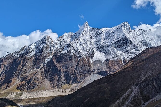 Manaslu Trekking - Ghap, Namrung, and the Buddhist-influenced build toward Manaslu country