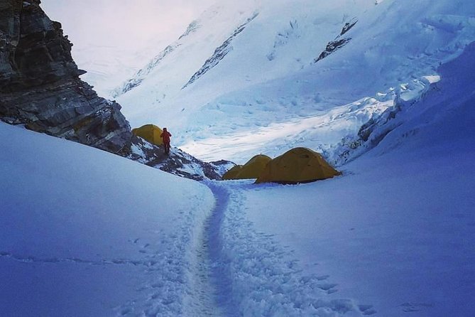 Mera Peak Expedition - 20 Days - Base Camp and High Camp, the two camping nights that change the climb