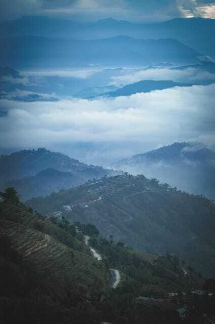 Nagarkot Sunrise and Hike to Changu Narayan Temple - Guide and Driver Quality: Why It Shows in the Day
