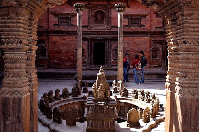 Nagarkot Sunrise, Bhaktapur and Patan Durbar Square Tour in Kathmandu - Patan Museum: turning what you saw into context