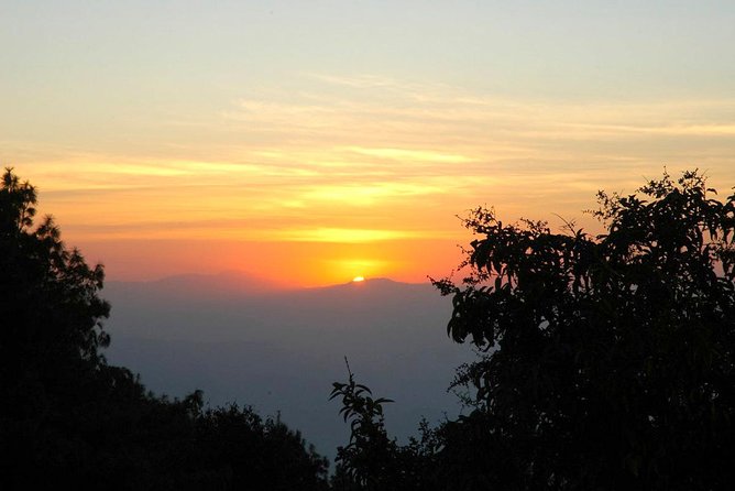 Nagarkot Sunrise View and Refreshing Morning Hike near Kathmandu - The Easy Downhill Hike: Good for Most People, Still Expect Uneven Footing
