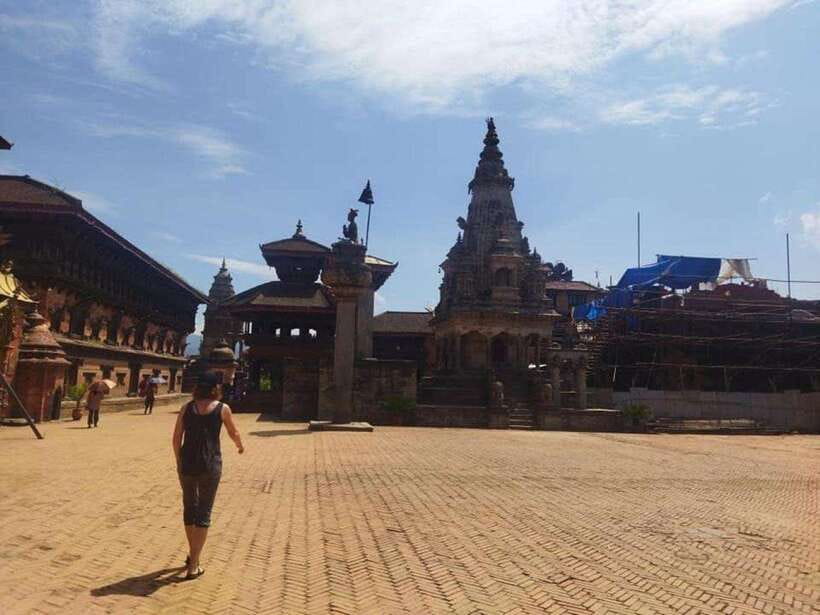 Nagarkot Sunrise With 7 UNESCO World Heritage Private Tour - Boudhanath Stupa: Tibetan Buddhism and a huge mandala