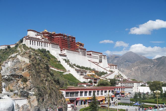 Nepal, Tibet & Bhutan tour start & end in Kathmandu, visit Lhasa, Paro & Thimpu - Key highlights you’ll feel right away