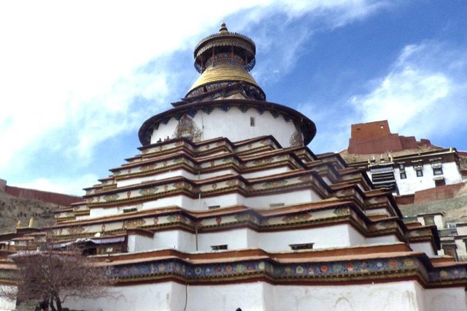 Nepal, Tibet & Bhutan tour start & end in Kathmandu, visit Lhasa, Paro & Thimpu - Best months to go, and why that timing matters