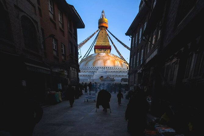 PashupatiNath and BoudhaNath - Private/Small Group - Santosh level guidance: what you get with a max-5 private or small group