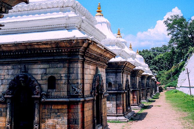 Pashupatinath Temple, Hindu Crematorium and Aarati in-depth Tour - Timing, pickup, and how this 4 to 5 hour schedule works in real life