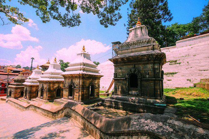 Pashupatinath Temple, Hindu Crematorium and Aarati in-depth Tour - Stop 3: Ending at Sandhya Aarati on the Bagmati River bank