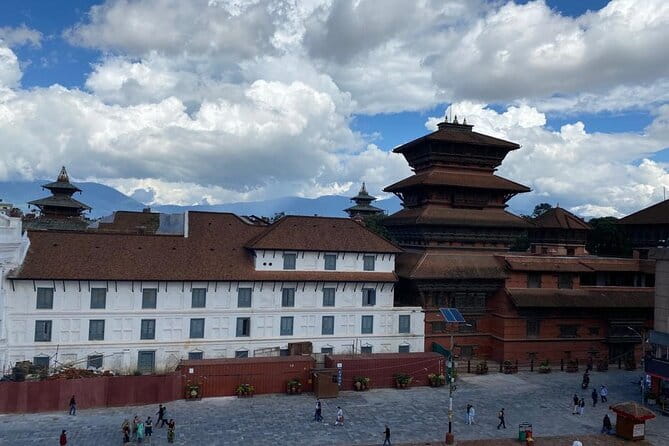 Patan and Bhaktapur Boutique Tour - Hiranya Varna Mahavihar and Manga Hiti: where you slow down on purpose