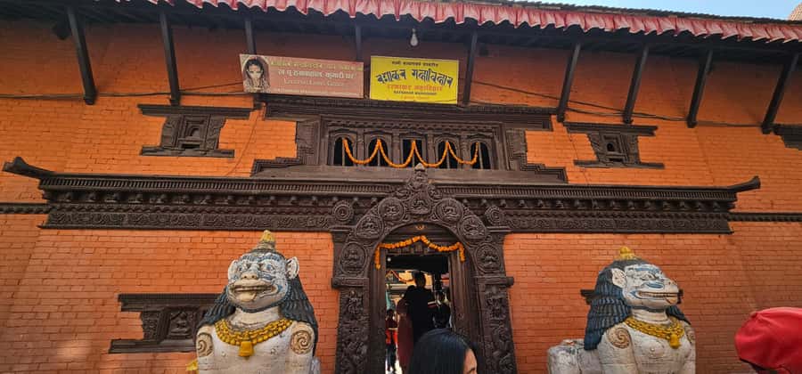 Patan and Bhaktapur City Full Day Tour - Kathmandu pickup to UNESCO squares, without the hassle