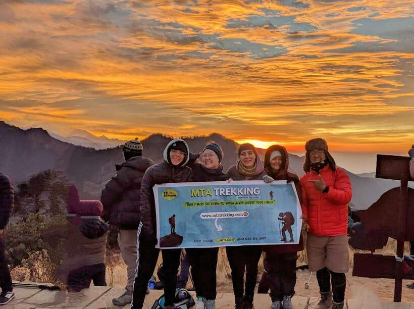 Pokhara: 4-Day Poon Hill and Ghandruk Guided Trek - Best Time to Go: Rhododendrons in Spring and Clearer Views in Autumn