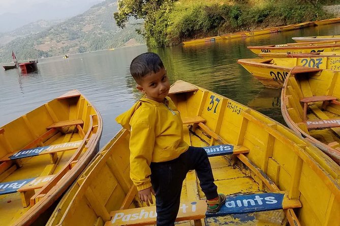 Pokhara: Budget Unguided Tour By Sharing Bus - Stop 3: Mahendra Cave, Fossils Over Your Head