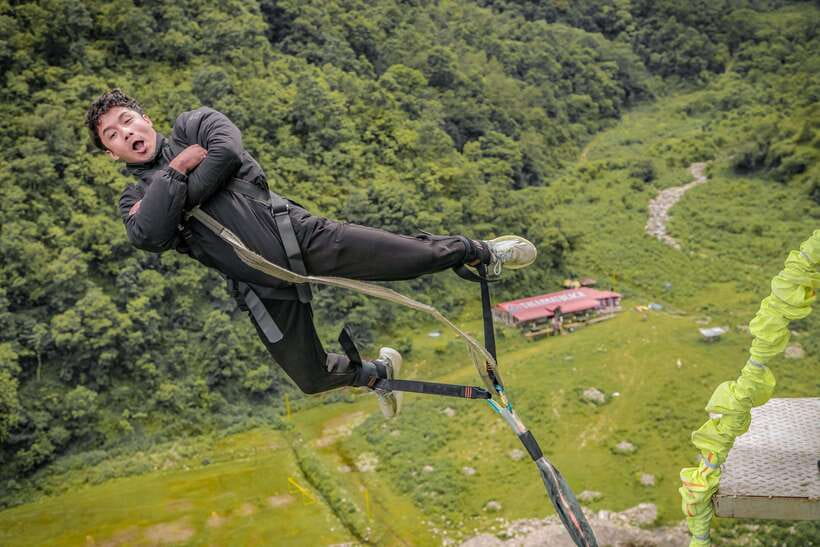 Pokhara: Bungee Jumping Experience Near Annapurna - Included extras: the t-shirt and what to plan for with photos and food