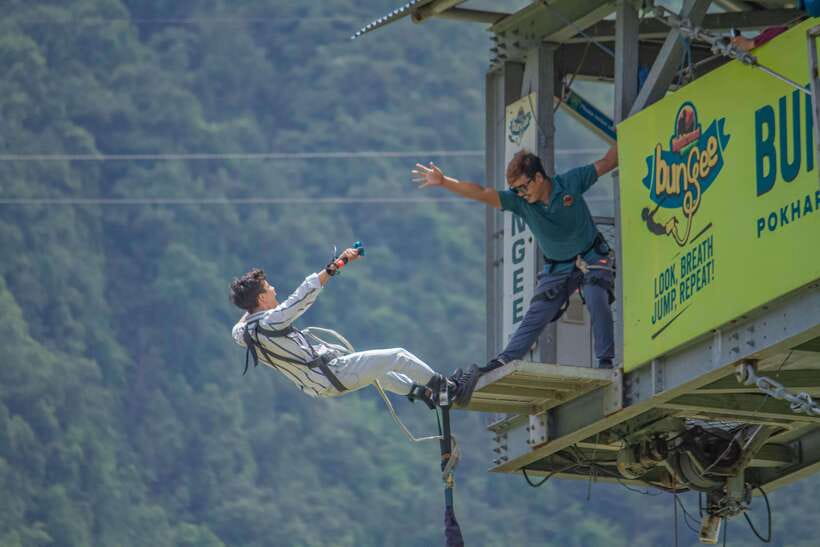Pokhara: Bungee Jumping Experience Near Annapurna - Where the experience starts: lakeside pickup and getting checked in