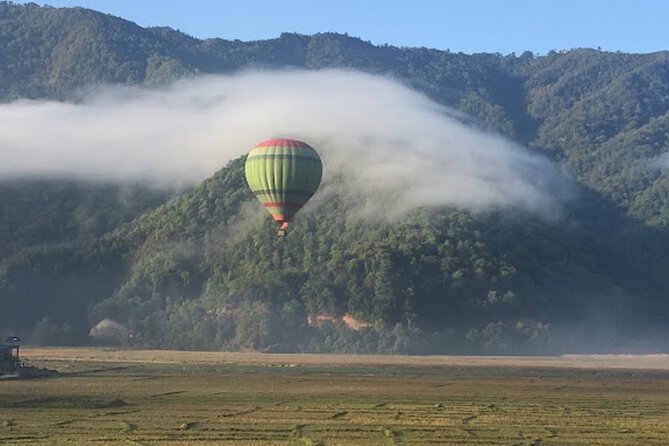 Pokhara: Hot Air Ballooning Tour in Pokhara - From Lakeside pickup to the launch area, what happens before flight