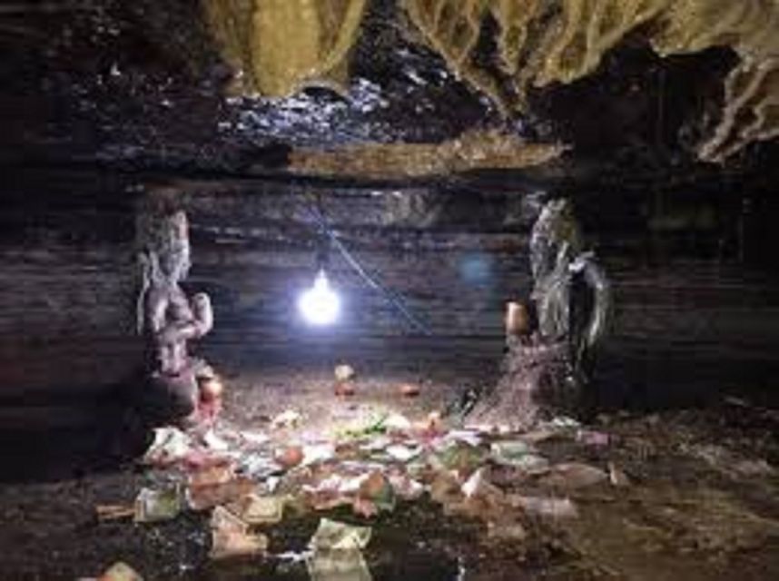 Pokhara:Mahendra, Gupteshwor Mahadev & Bat Cave Private Tour - Guide quality and communication: English, Hindi, and the real-world gaps