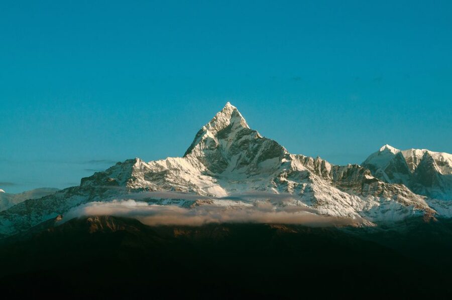 Pokhara: Private Half Day Hiking & Boating over the mountain - Davi’s Fall and Gupteshwor Cave in Short, Guided Bursts