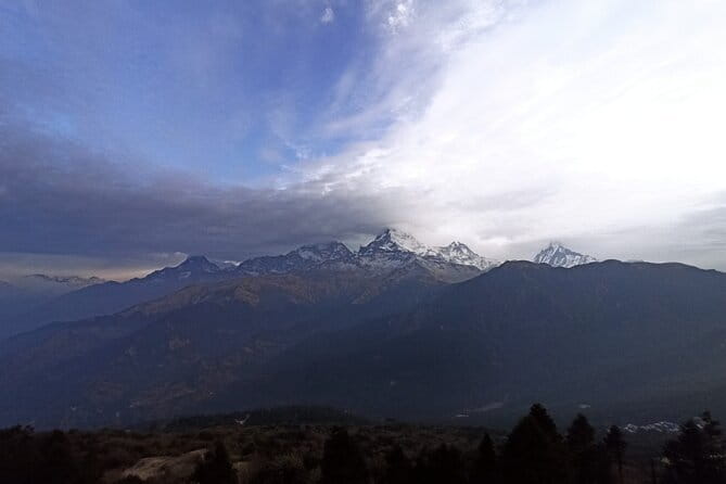 Poon Hill Trek from Pokhara 4 Days - A short trek from Pokhara with a big sunrise payoff