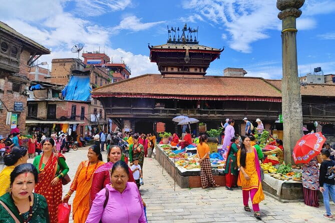 Private Full-Day Kathmandu All 7 UNESCO World Heritage Sites Tour - Stop 4: Bhaktapur Durbar Square, a Longer Stop for More to See