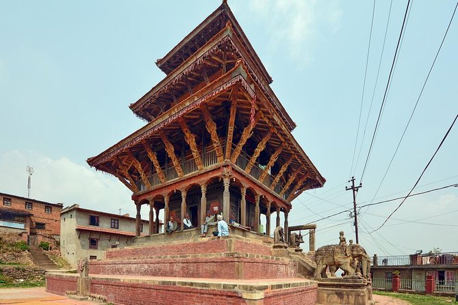 Private half day Medieval Kirtipur town with Newari food tasting trip - The Newari lunch tasting: what you get and how to handle the spice