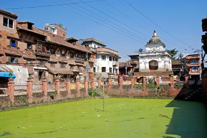 Private half day Medieval Kirtipur town with Newari food tasting trip - Photography, walking, and temple manners in Kirtipur