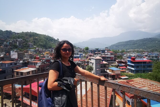 Private Tour in Pokhara Nepal with a Local Guide - Meeting your guide and getting where you need to go