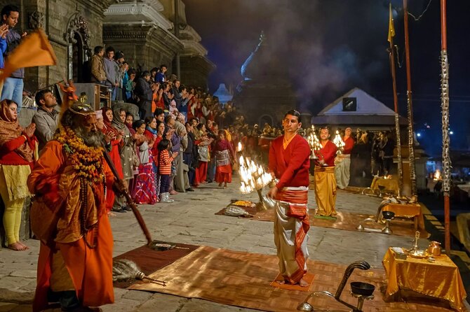 Real Nepal Tour - Kathmandu Durbar Square and temple stops that fit together